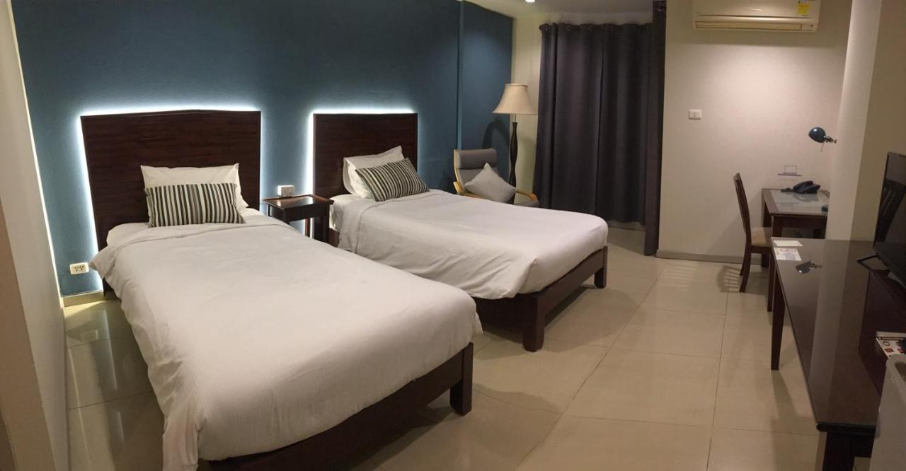 The Royalbee Aparthotel Bangkok Zewnętrze zdjęcie