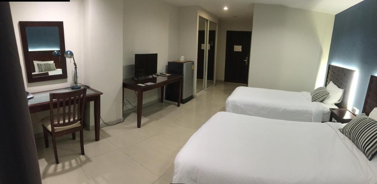 The Royalbee Aparthotel Bangkok Zewnętrze zdjęcie