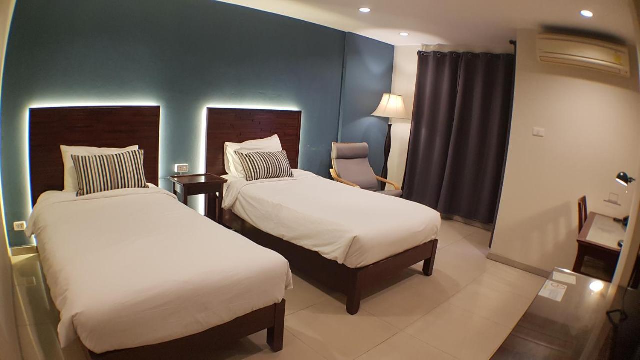 The Royalbee Aparthotel Bangkok Zewnętrze zdjęcie