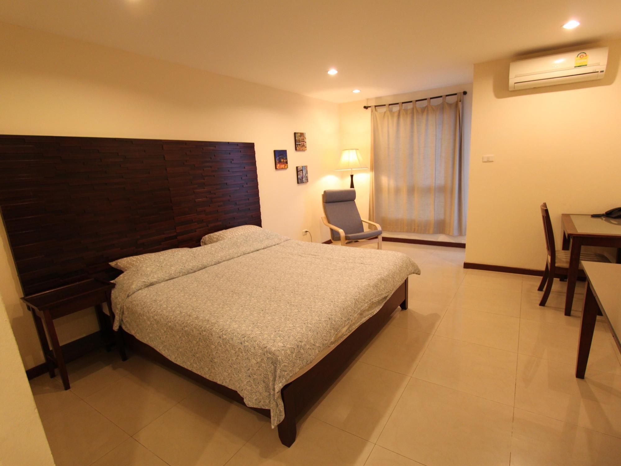 The Royalbee Aparthotel Bangkok Zewnętrze zdjęcie