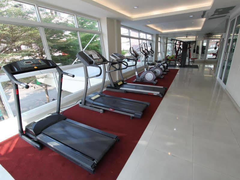 The Royalbee Aparthotel Bangkok Zewnętrze zdjęcie