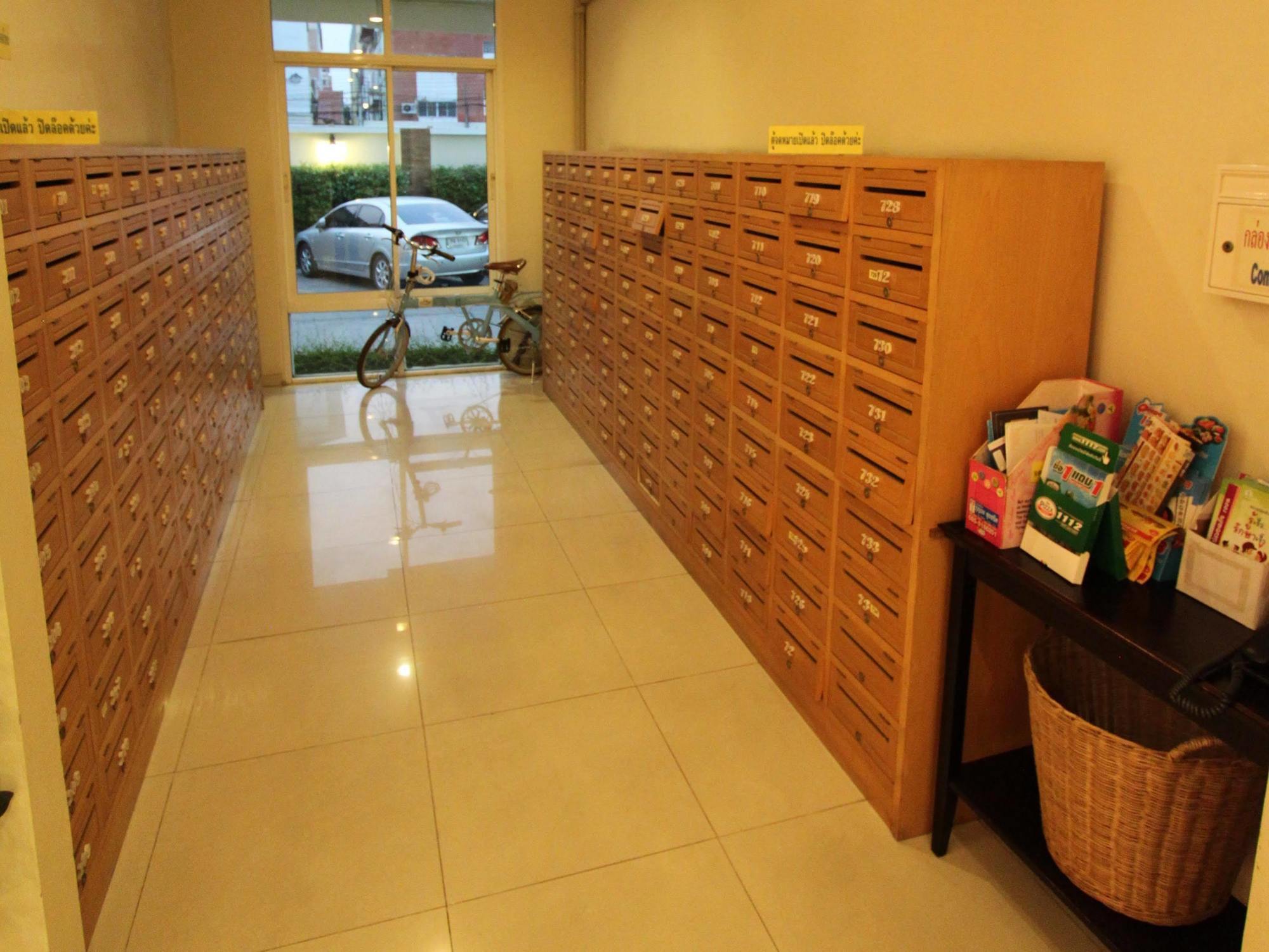 The Royalbee Aparthotel Bangkok Zewnętrze zdjęcie