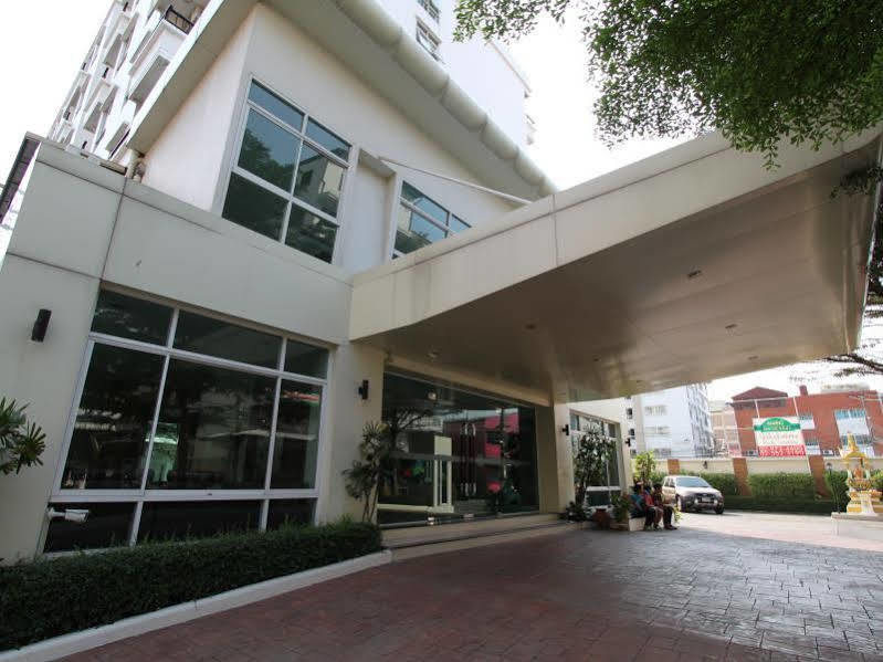 The Royalbee Aparthotel Bangkok Zewnętrze zdjęcie